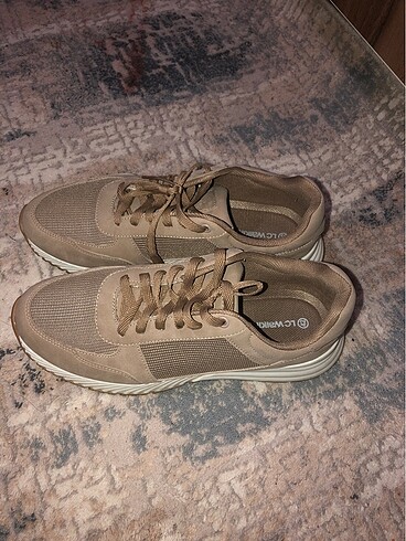 sneaker