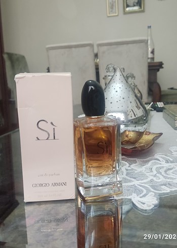 Giorgio Armani Si Kadın Parfümü 100 ml - Görsel 2
