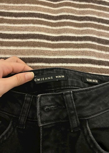 Siyah Kadın Kot Pantolon - Görsel 3