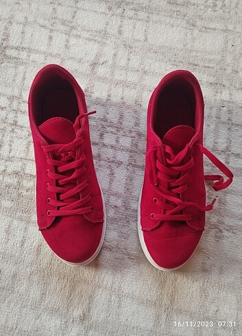 LC Waikiki Sneaker 