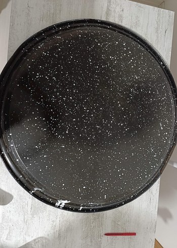 Beyaz çiçek desenli metal tepsi - Görsel 2