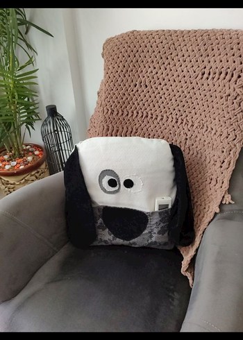 Beden Gri Peluş Köpek Yastık