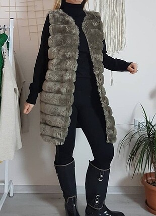 Pelus yelek