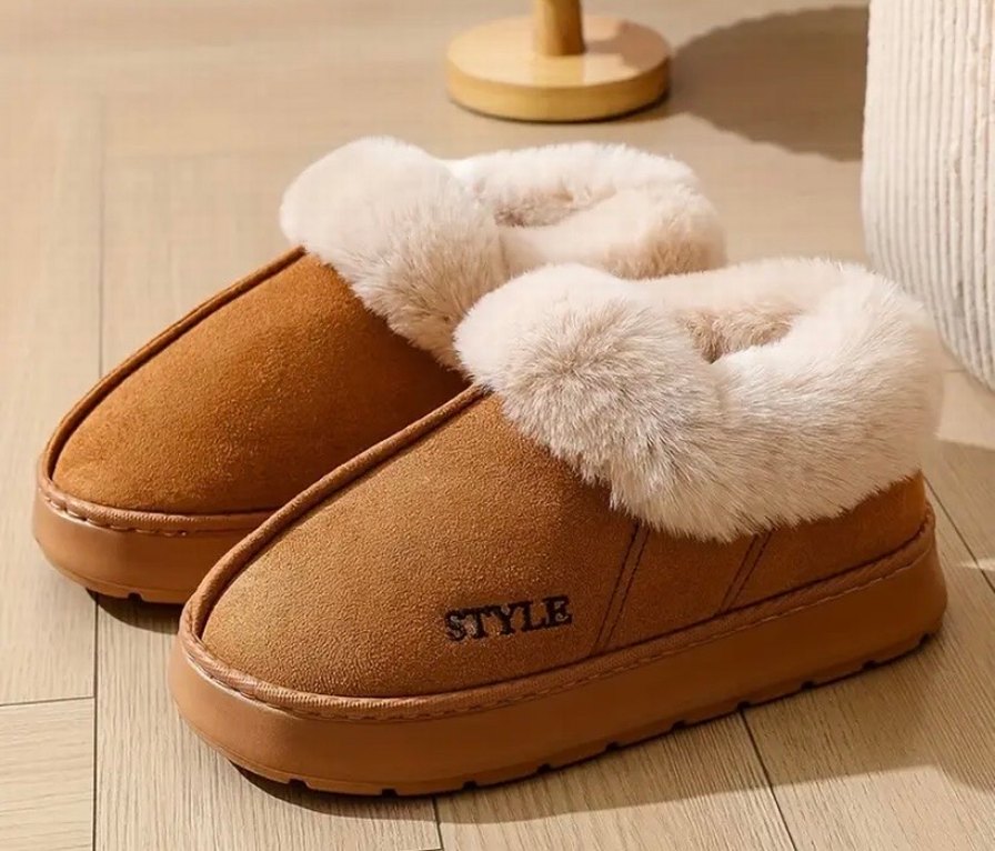 Kahverengi Süet Tüylü Kadın Terlik - Görsel 2