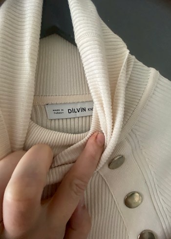 Düğmeli Beyaz Uzun Kollu Triko Elbise - Görsel 3