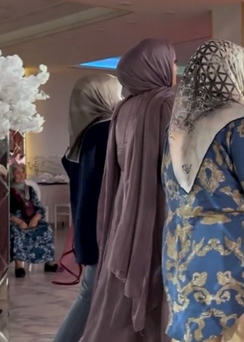 Beden altın Renk Tesettur abiye