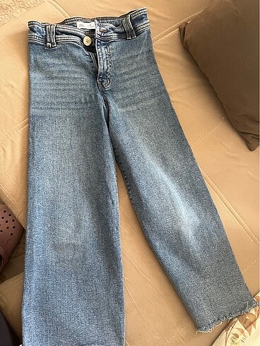 9 yaş kız çocuk jean Zara