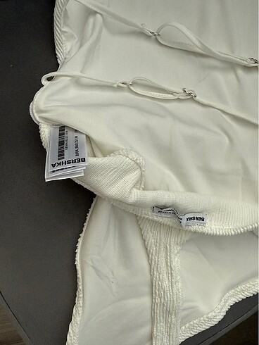 m Beden beyaz Renk bershka bodysuit