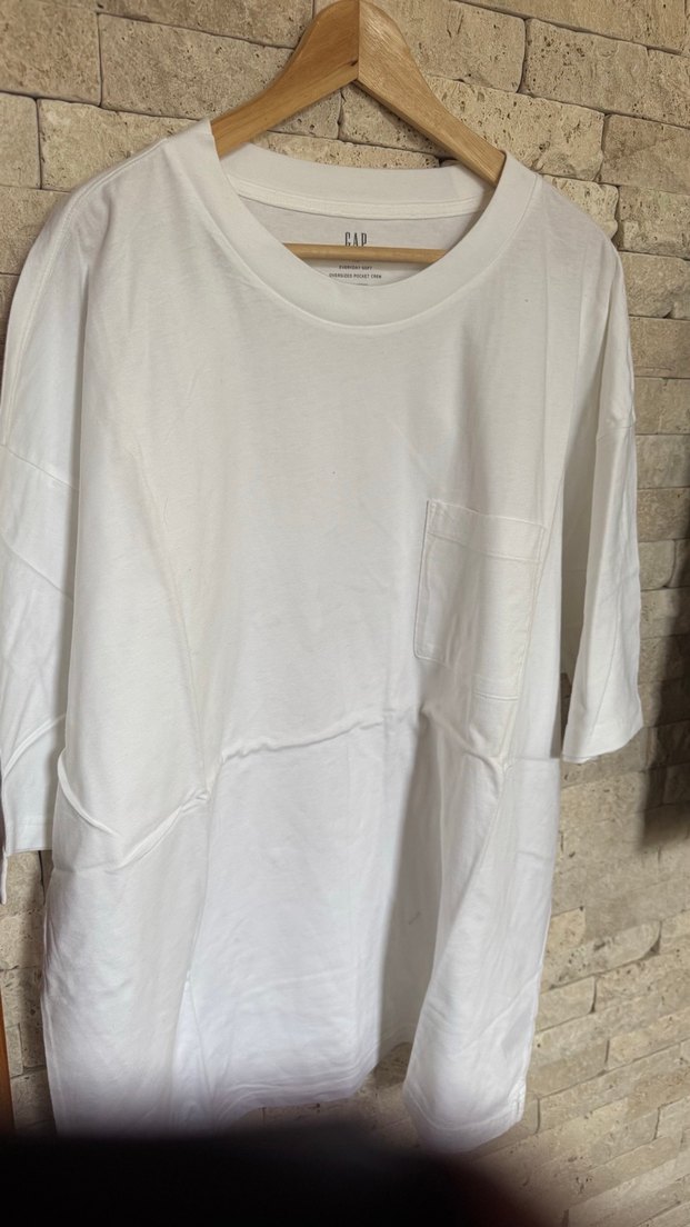 GAP Erkek Beyaz Pamuklu Tişört - Görsel 3