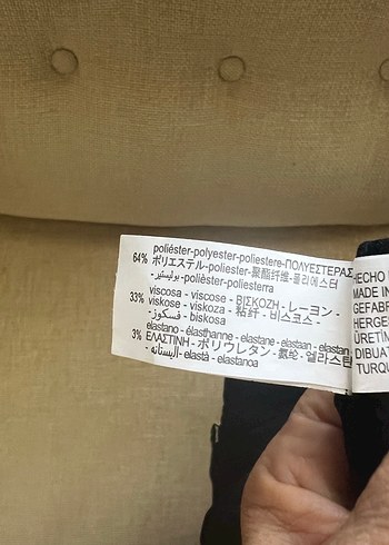 s Beden siyah Renk Zara Pantolon. Sıfır. S