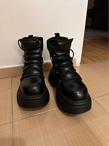 Bershka erkek bot