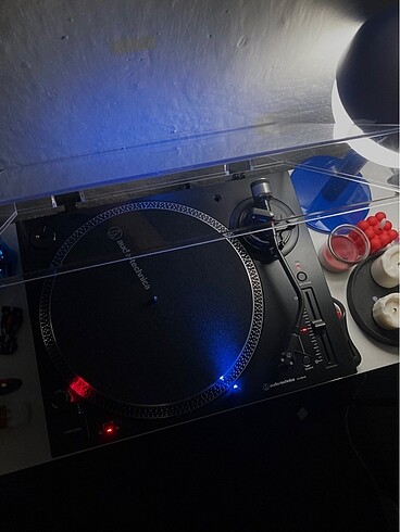 AUDIO TECHNICA AT-LP120XUSB-BK deck pikap