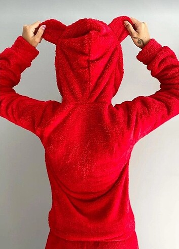 m Beden kırmızı Renk Pijama Takımı 