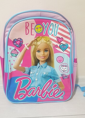 BARBIE LISANSLI ILKOKUL ÇANTASI BESLENME ÇANTASI ORJINAL 