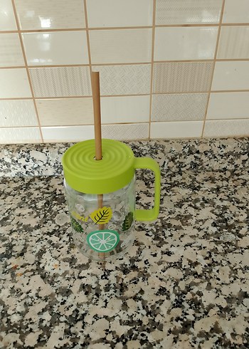 Yeşil Kapaklı ve Saplı Bardak