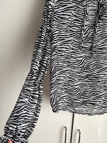 Trendyol & Milla Trendyolmilla Zebra Desenli Üst