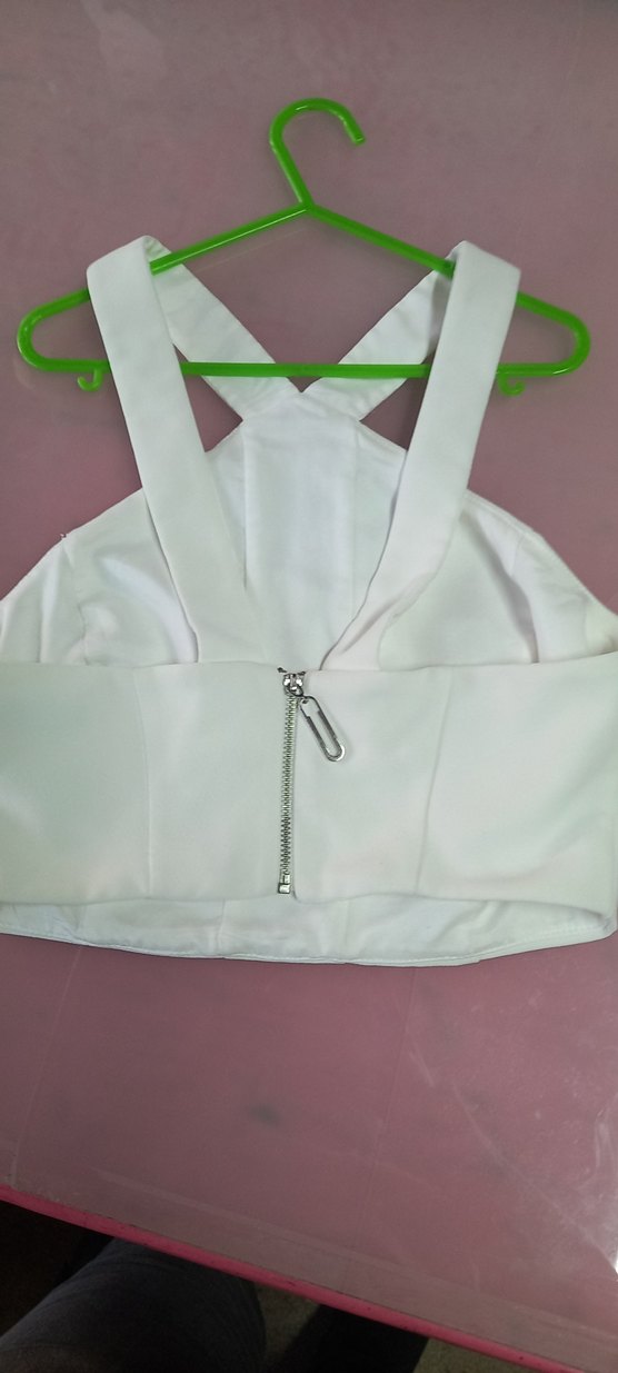 Adl crop - Görsel 3