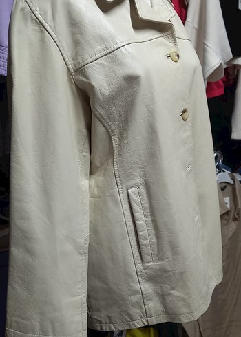 Bej Düğmeli Kadın Deri Ceket - Görsel 2