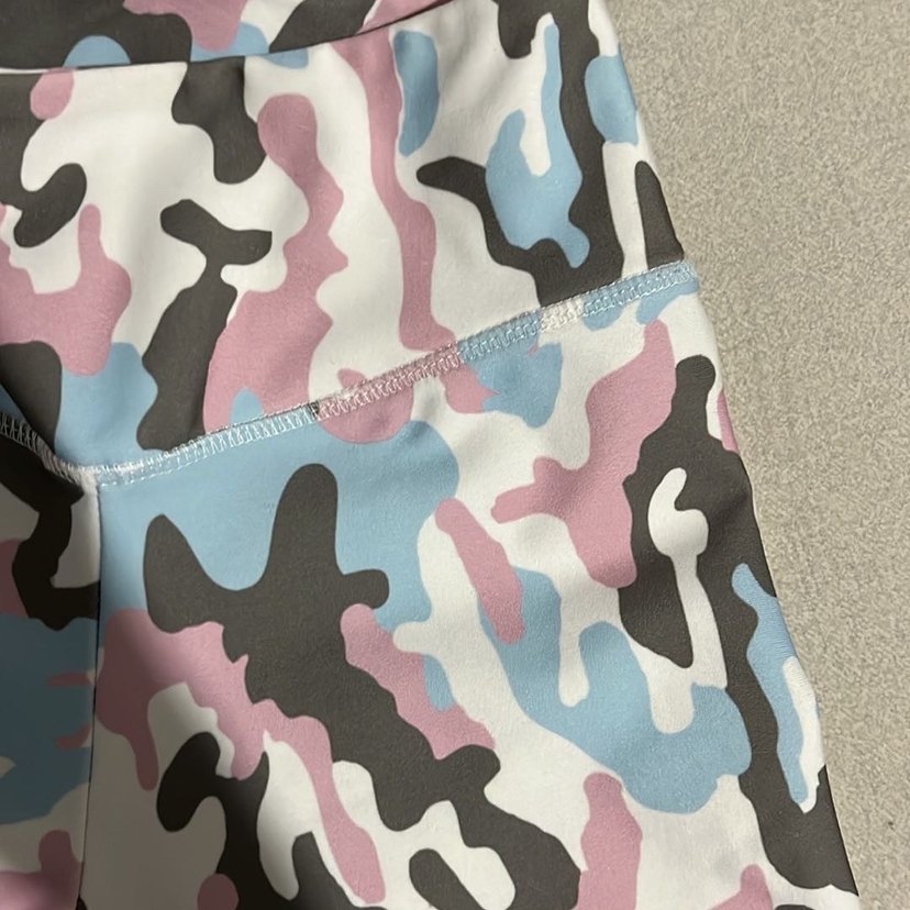 Kadın Pastel Kamuflaj Mini Spor Tayt - Görsel 3