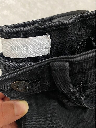 9 Yaş Beden Mango 9 yaş kız çocuk jean flare model