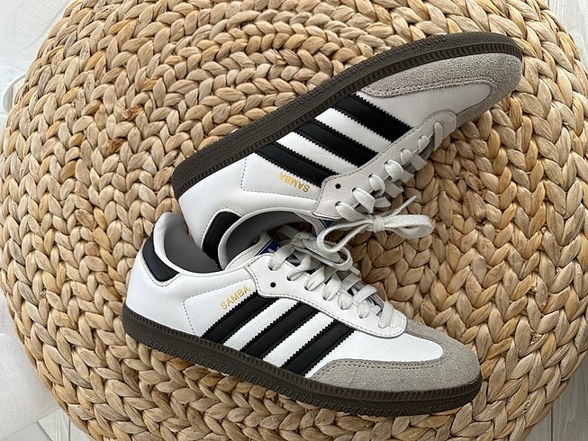 40 Beden beyaz Renk Adidas samba