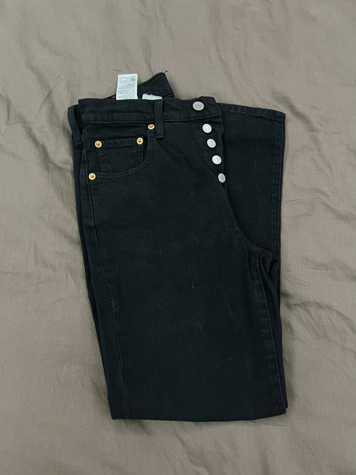 Levis 501 Siyah Midi Kadın Denim Jean — görsel 8/9