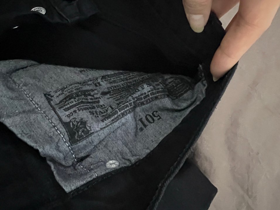 Levis 501 Siyah Midi Kadın Denim Jean — görsel 2/9