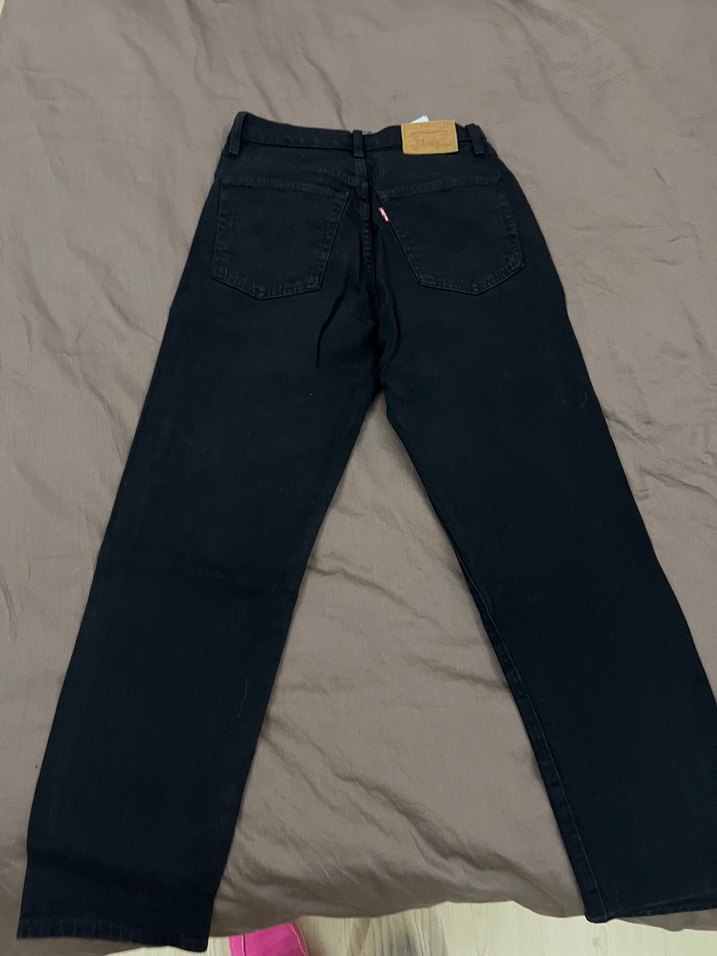 Levis 501 Siyah Midi Kadın Denim Jean — görsel 6/9
