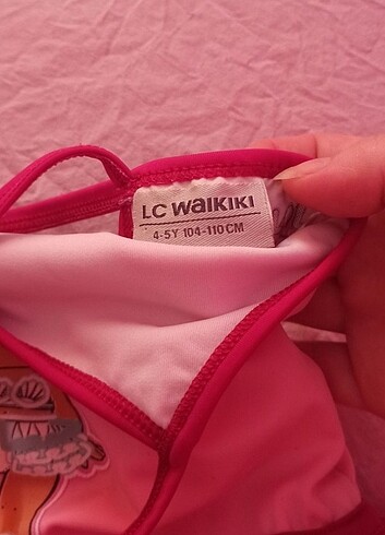4 Yaş Beden LCW marka LoL bebekli mayo
