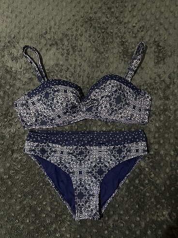 Penti bikini takımı