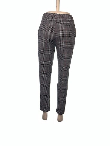 m Beden Pull and Bear Düz Kesim %70 İndirimli.