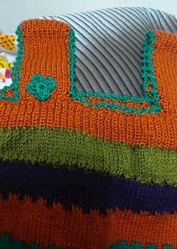 Renkli Örgü Bebek yeleği - Görsel 2