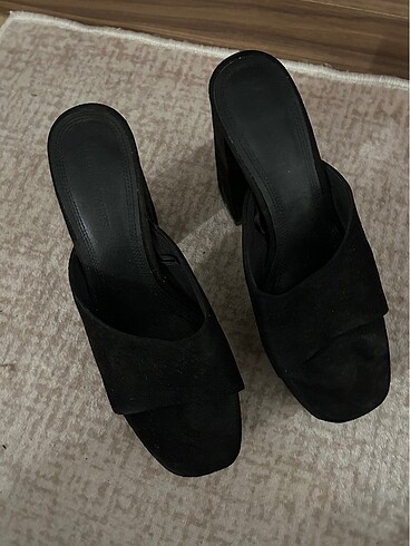 36 Beden Pull bear terlik