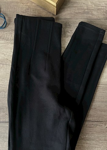 Kadın Siyah Süet Pilili Kumaş Pantolon - Görsel 3