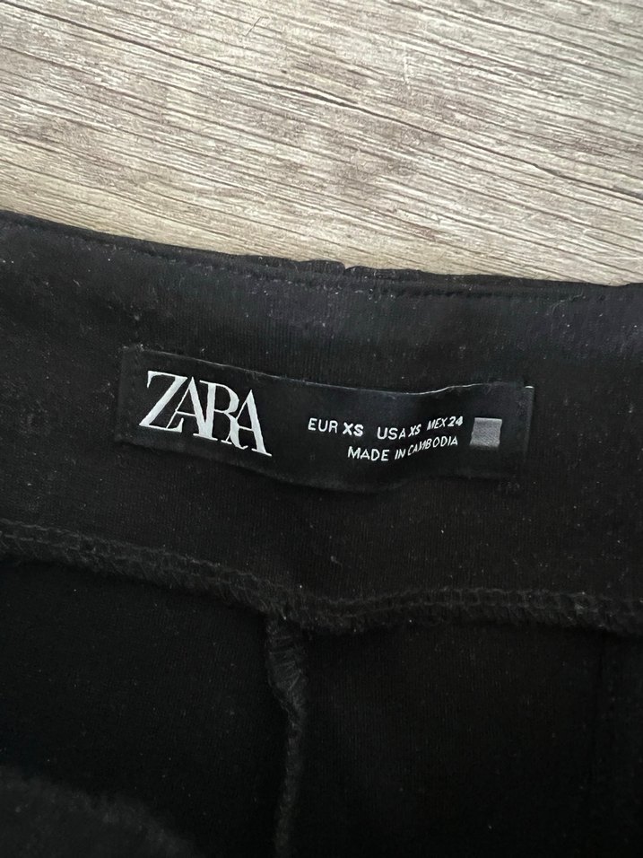 Siyah Kadın Süet Pileli Kumaş Pantolon - Görsel 2