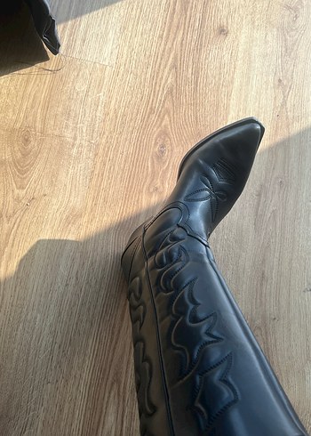 Kemerli Siyah Deri Dizüstü Bot - Görsel 4