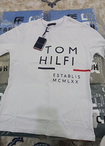 Tommy Hilfiger Ürünler imiz sifir üründür 