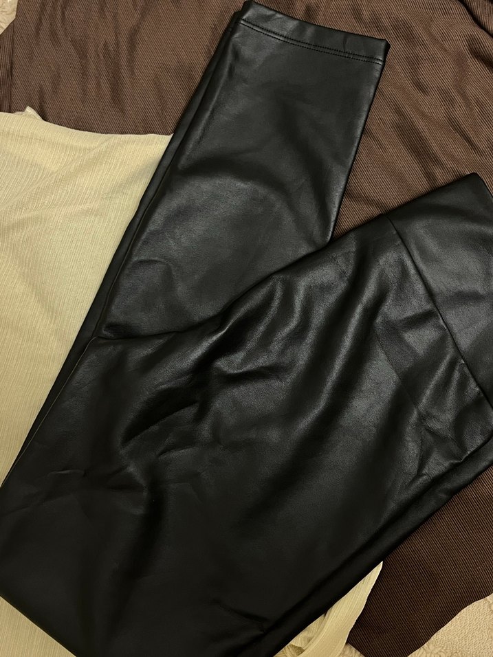Siyah Deri Kadın Tayt - Görsel 2