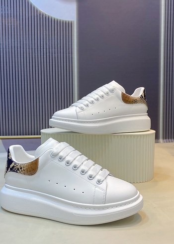 Alexander Mcqueen sneakers