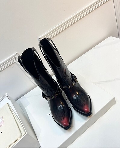 Golden Goose cizme