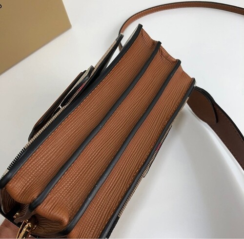 Beden kahverengi Renk Burberry The Buckle Çanta