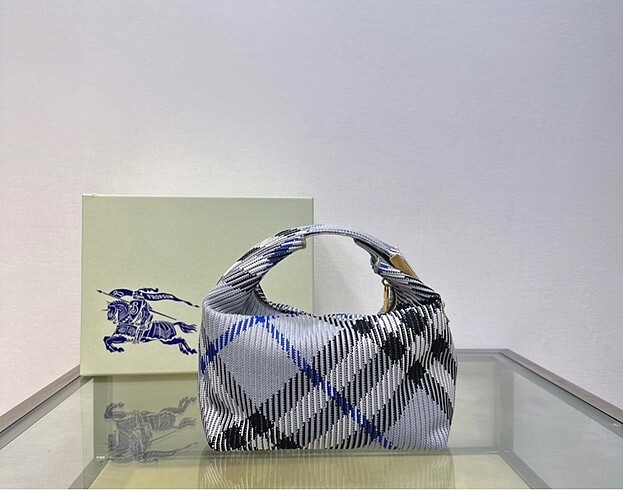 Burberry Çanta