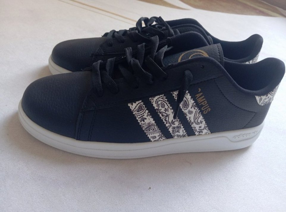 Siyah Baskılı Bağcıklı Spor Ayakkabı - Görsel 3