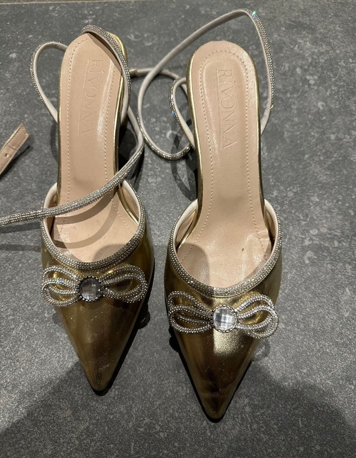 Altın Renkli Stiletto Topuklu Kadın Abiye Ayakkabı - Görsel 2