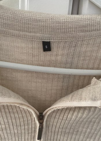 Bej Fermuarlı Uzun Kollu Triko Kazak - Görsel 4