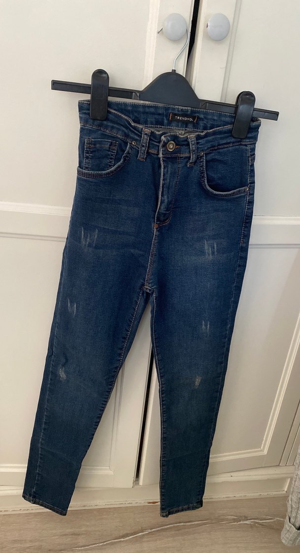 Koyu Mavi Kadın Denim Dar Kesim Jean - Görsel 2