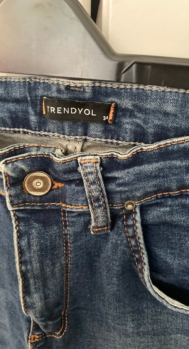 Koyu Mavi Kadın Denim Dar Kesim Jean - Görsel 3