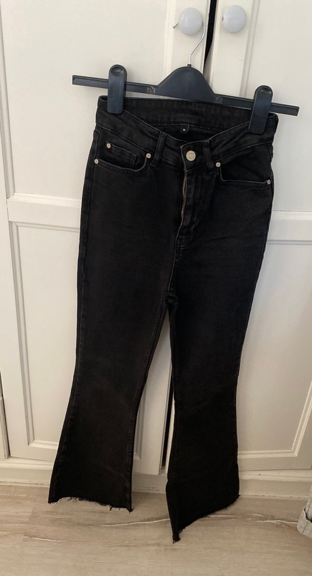 Kadın Siyah Kemerli Normal Boy Jean - Görsel 2