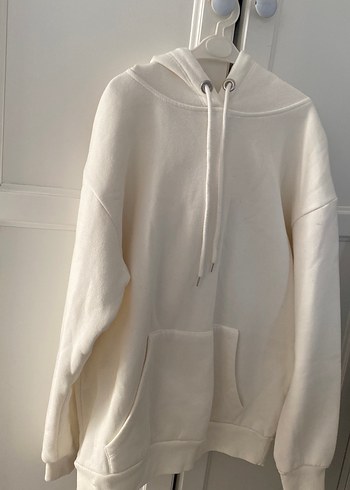 Beyaz Kapüşonlu Salaş Sweatshirt - Görsel 2