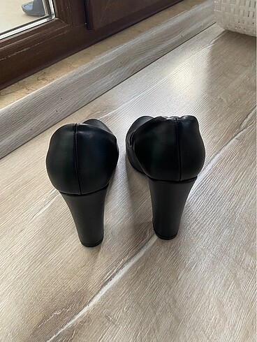 Shoe Tek Shoetek Kalın Topuklu Ayakkabı